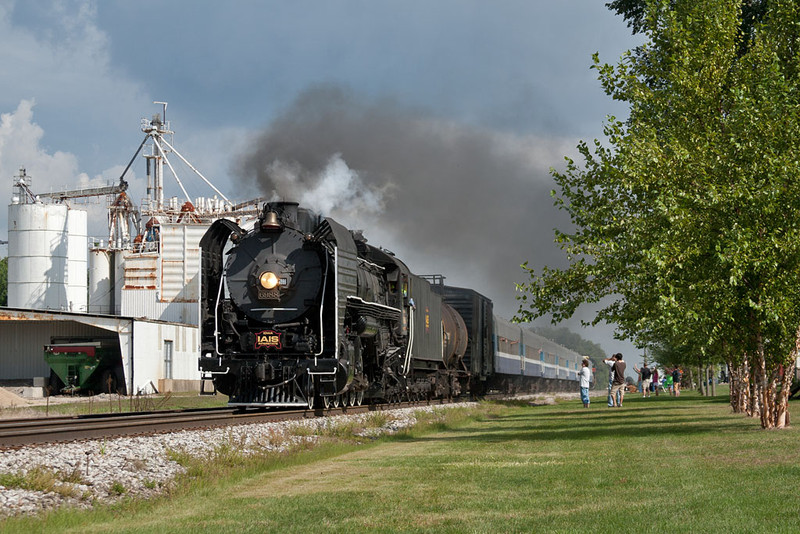 1400 trip westbound @ Atkinson, IL.